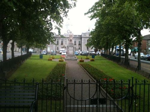 Bright House With Garden & Patio In Market Town Inverurie Exterior photo