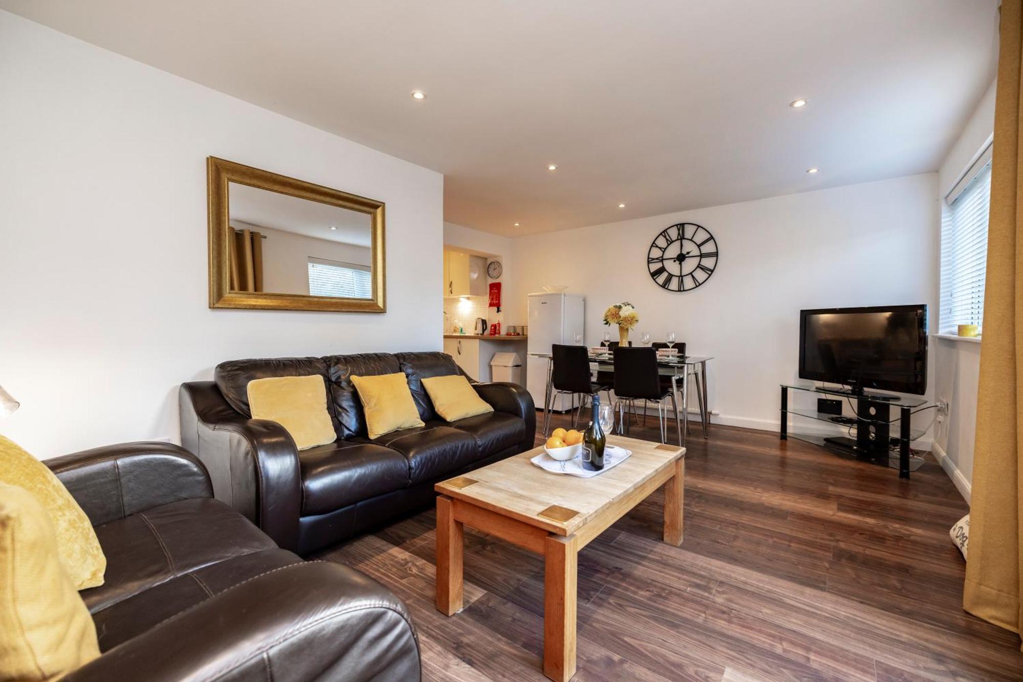Bright House With Garden & Patio In Market Town Inverurie Exterior photo